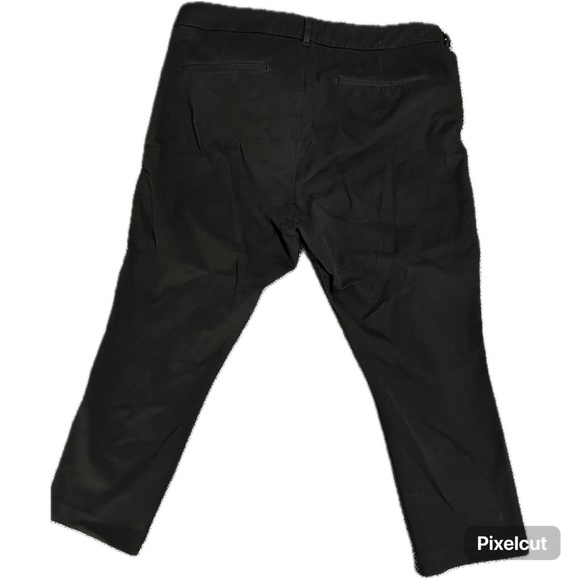 Old Navy Black Pixie Pants - Picture 2 of 3